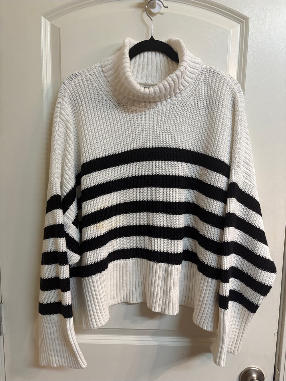 Quince Black and White Striped Turtleneck Sweater Luke New - Size XL